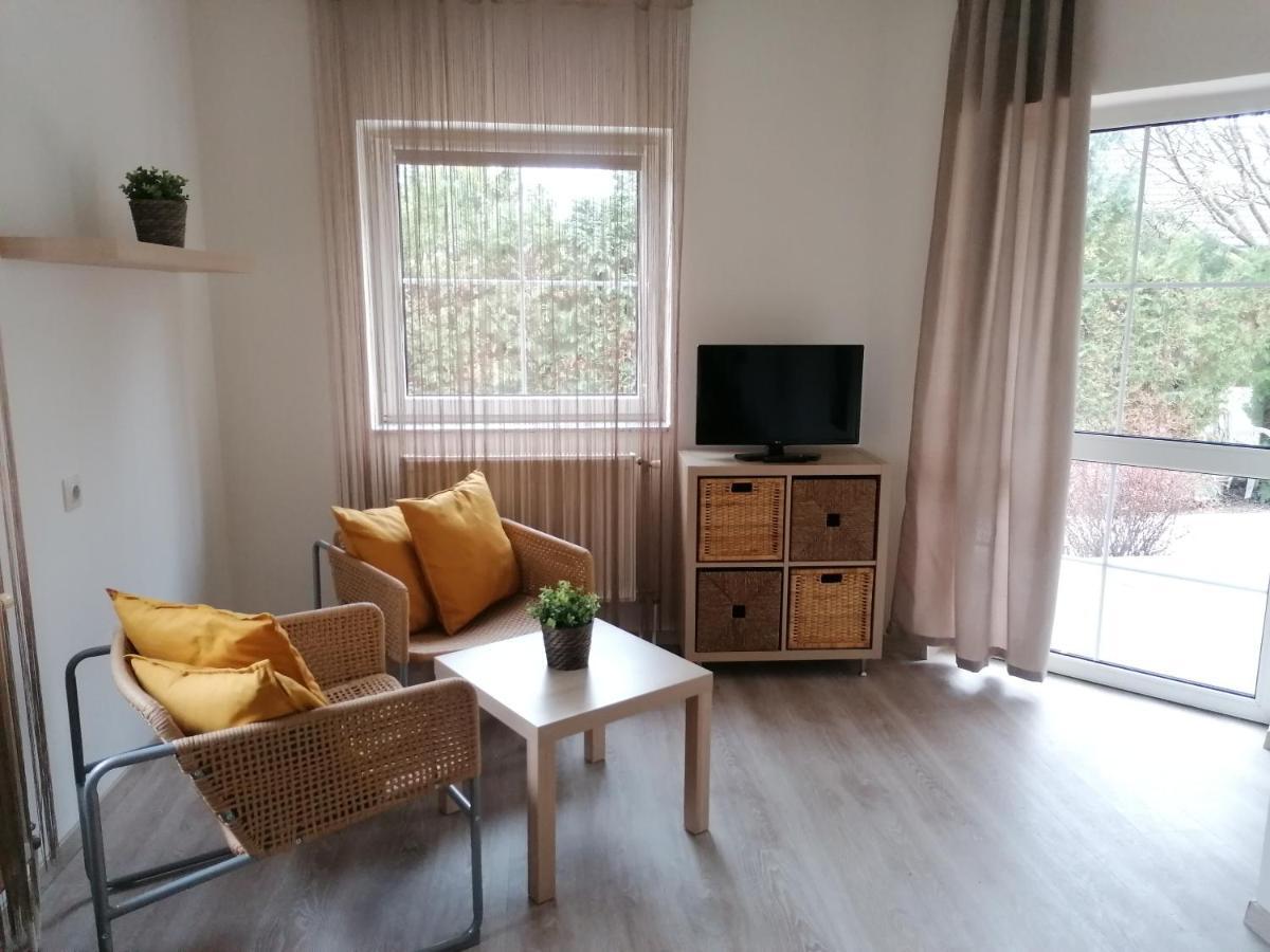 Ovar Apartman Mosonmagyarovar Bagian luar foto