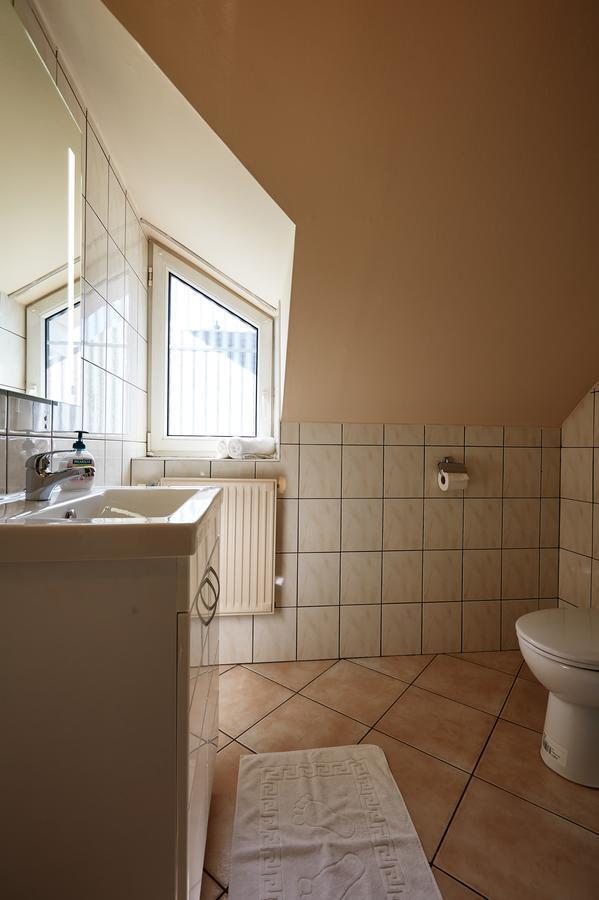 Ovar Apartman Mosonmagyarovar Bagian luar foto